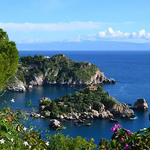 Charming Place , Taormina Italy